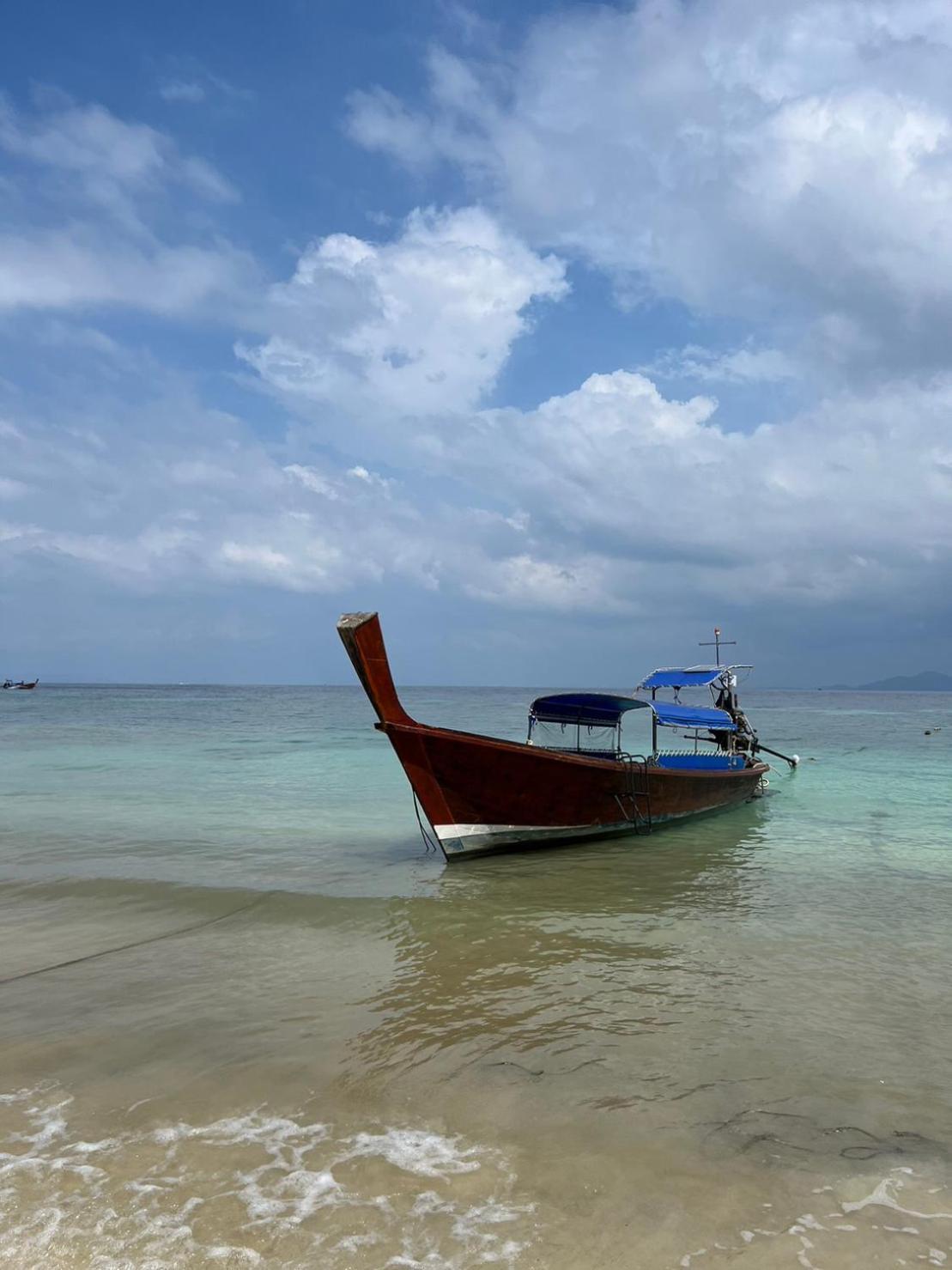 Phi Phi Private Beach Resort Buitenkant foto