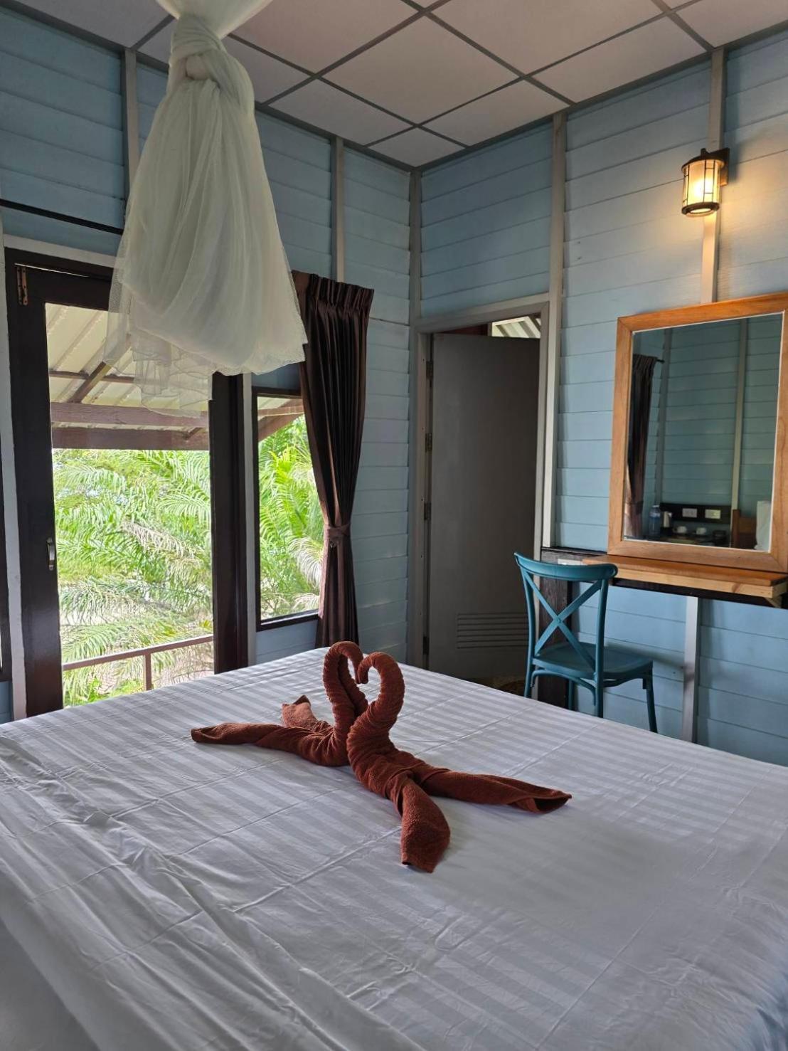 Phi Phi Private Beach Resort Buitenkant foto