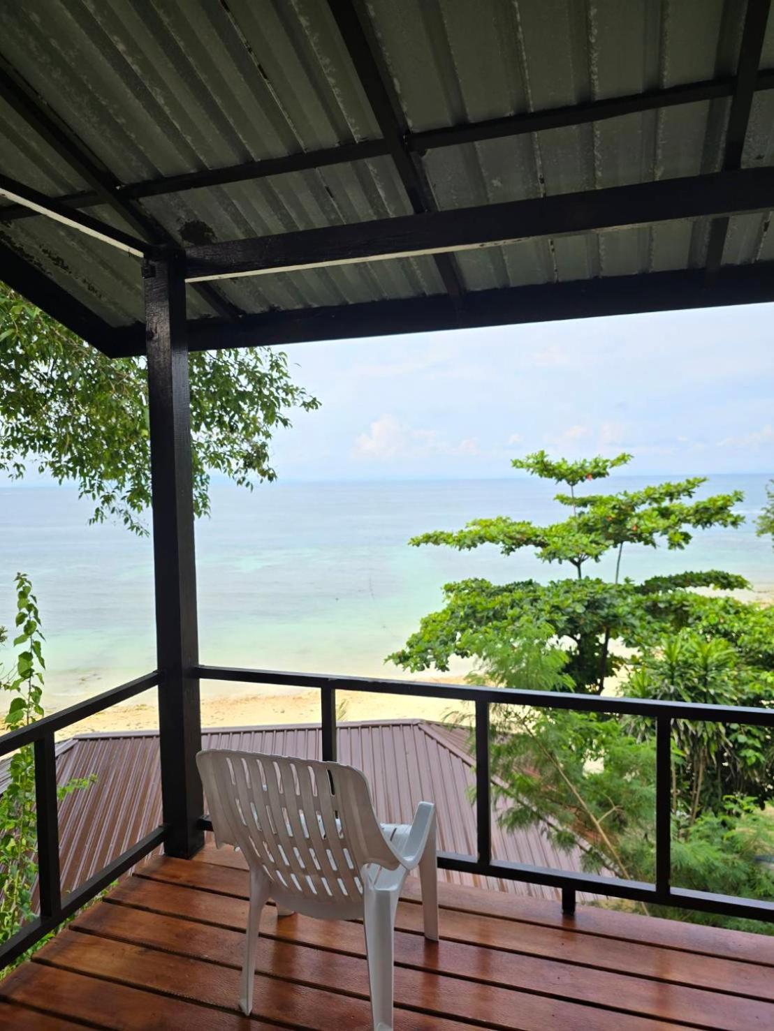 Phi Phi Private Beach Resort Buitenkant foto